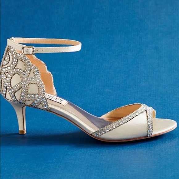 Badgley Mischka GILLIAN ANKLE STRAP EVENING SHOE - Picture 3 of 13